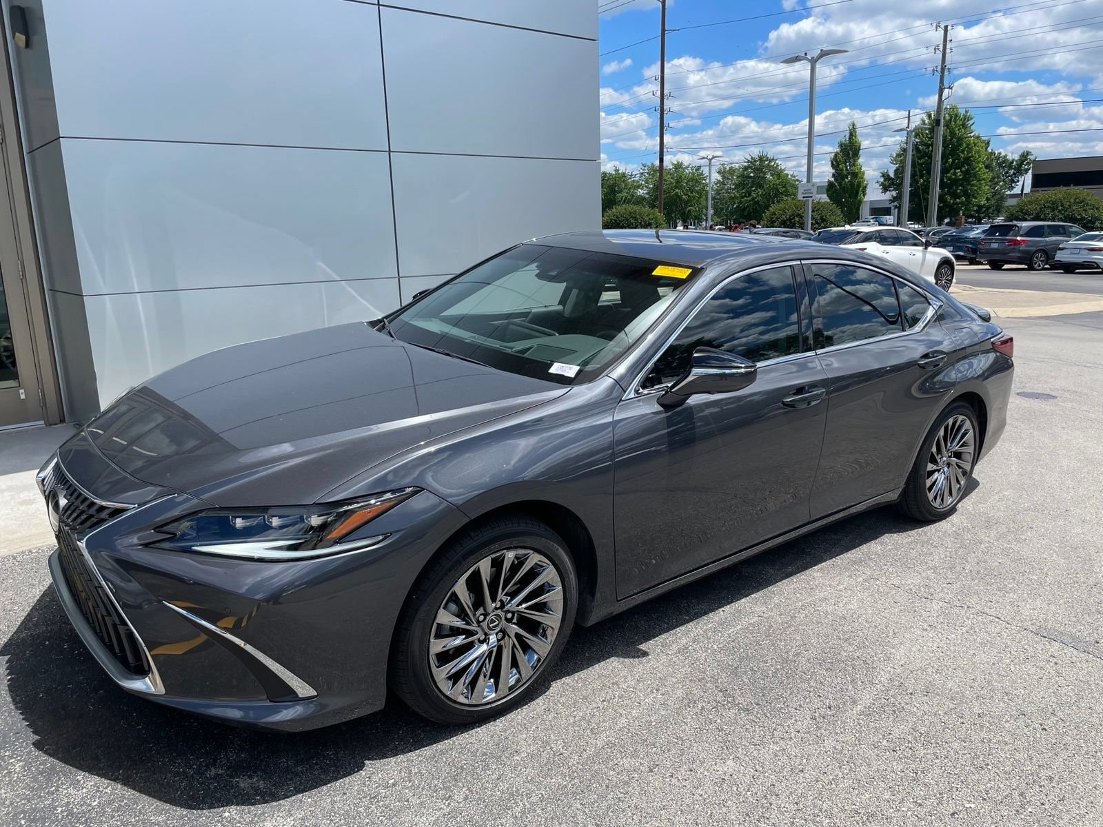 lexus es hybrid 2025 58AFA1C18SU072792 image lexus es hybrid 2025 58AFA1C18SU072792 image